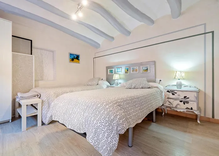 Guest house El Capricho De 3*